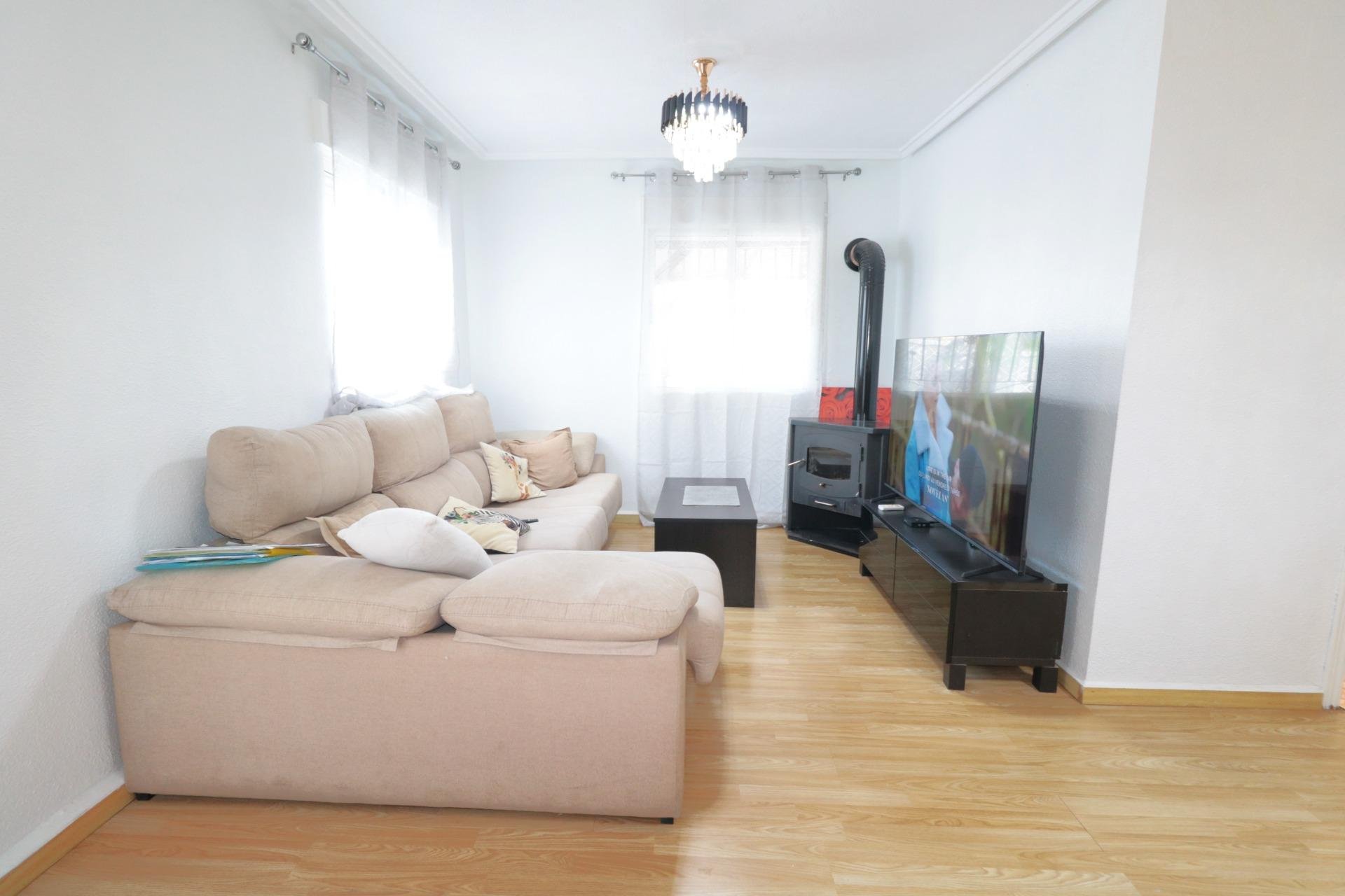 Herverkoop - Quad House -
Torrevieja - Carrefour