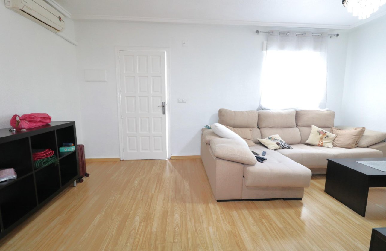 Herverkoop - Quad House -
Torrevieja - Carrefour