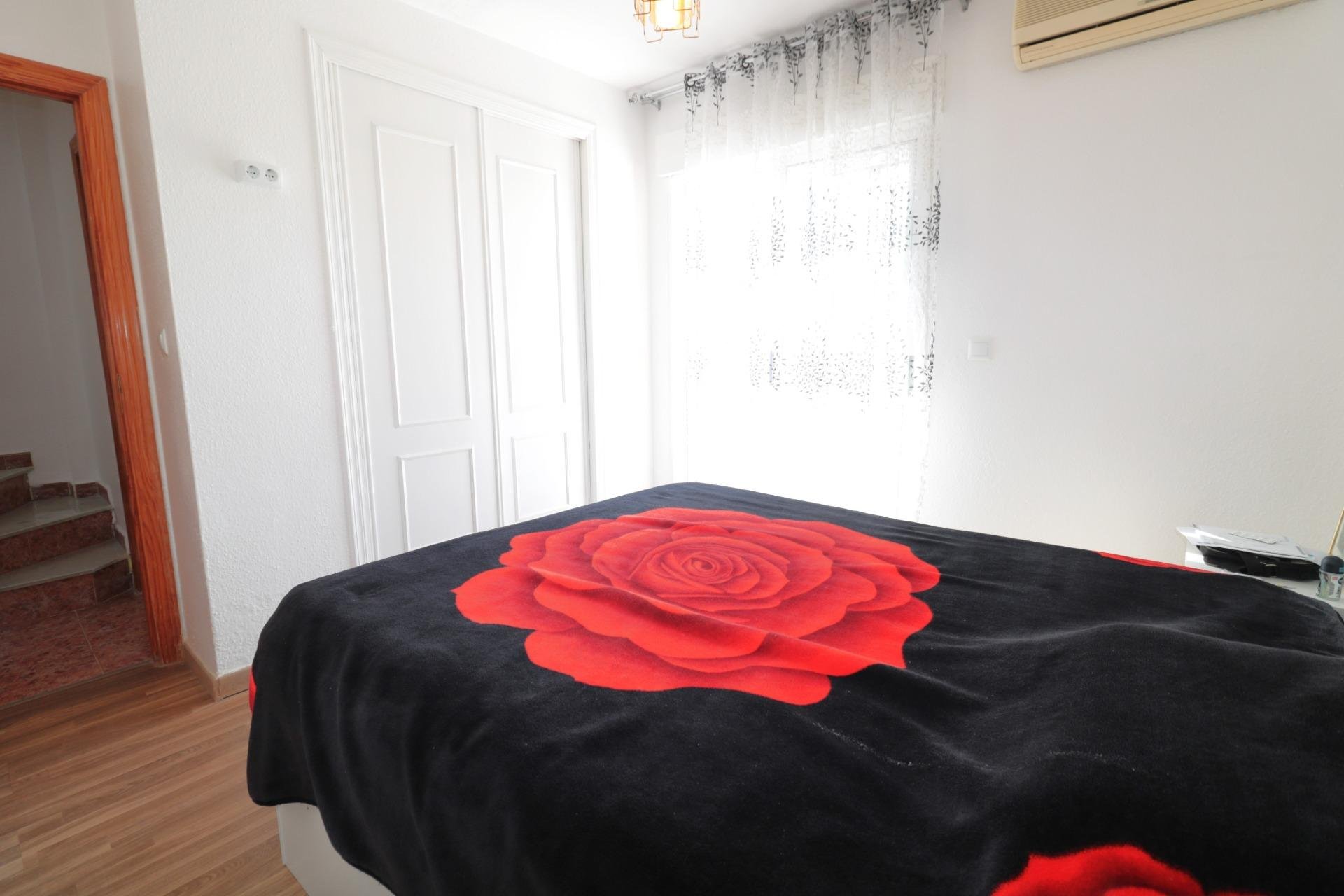 Herverkoop - Quad House -
Torrevieja - Carrefour