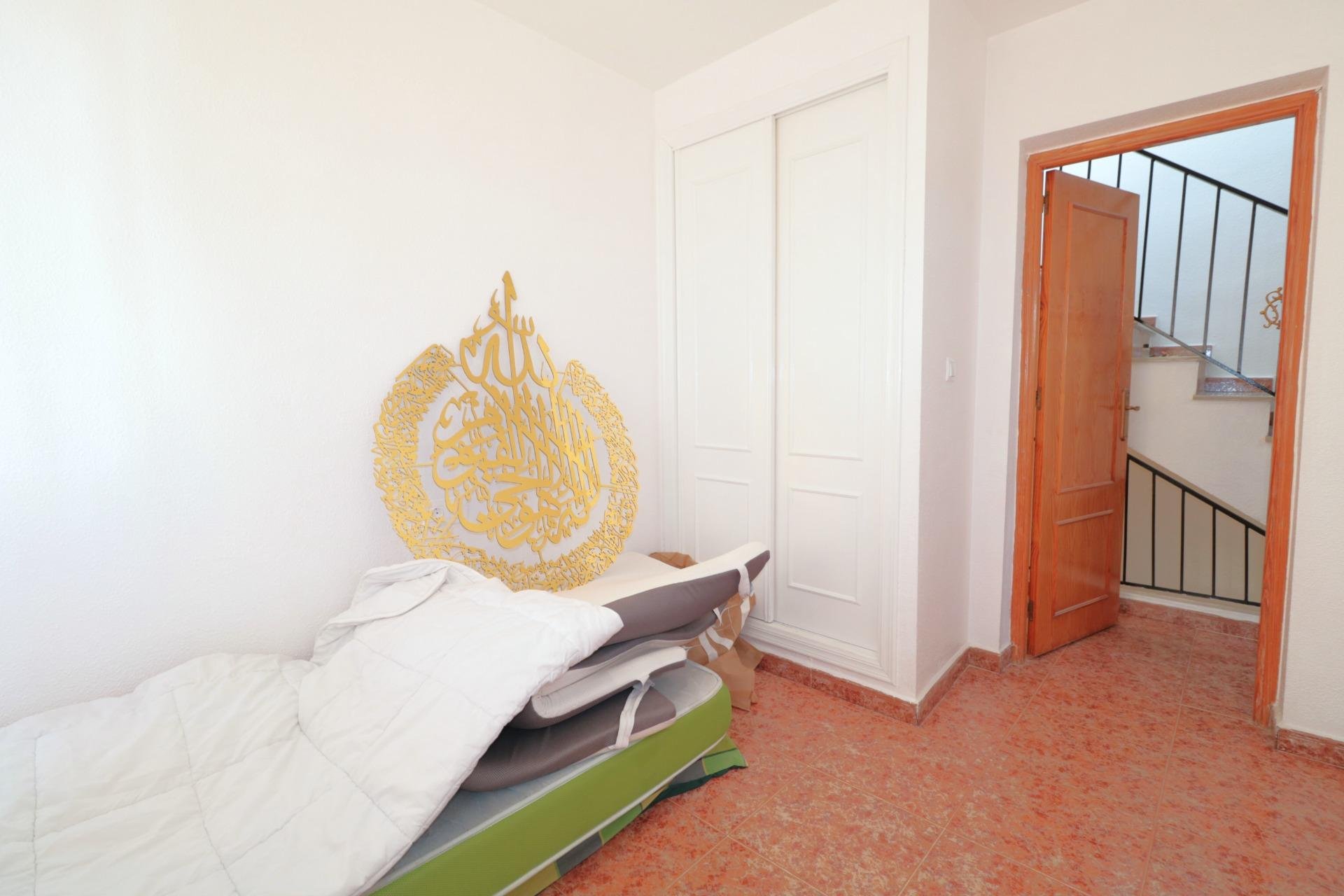 Herverkoop - Quad House -
Torrevieja - Carrefour