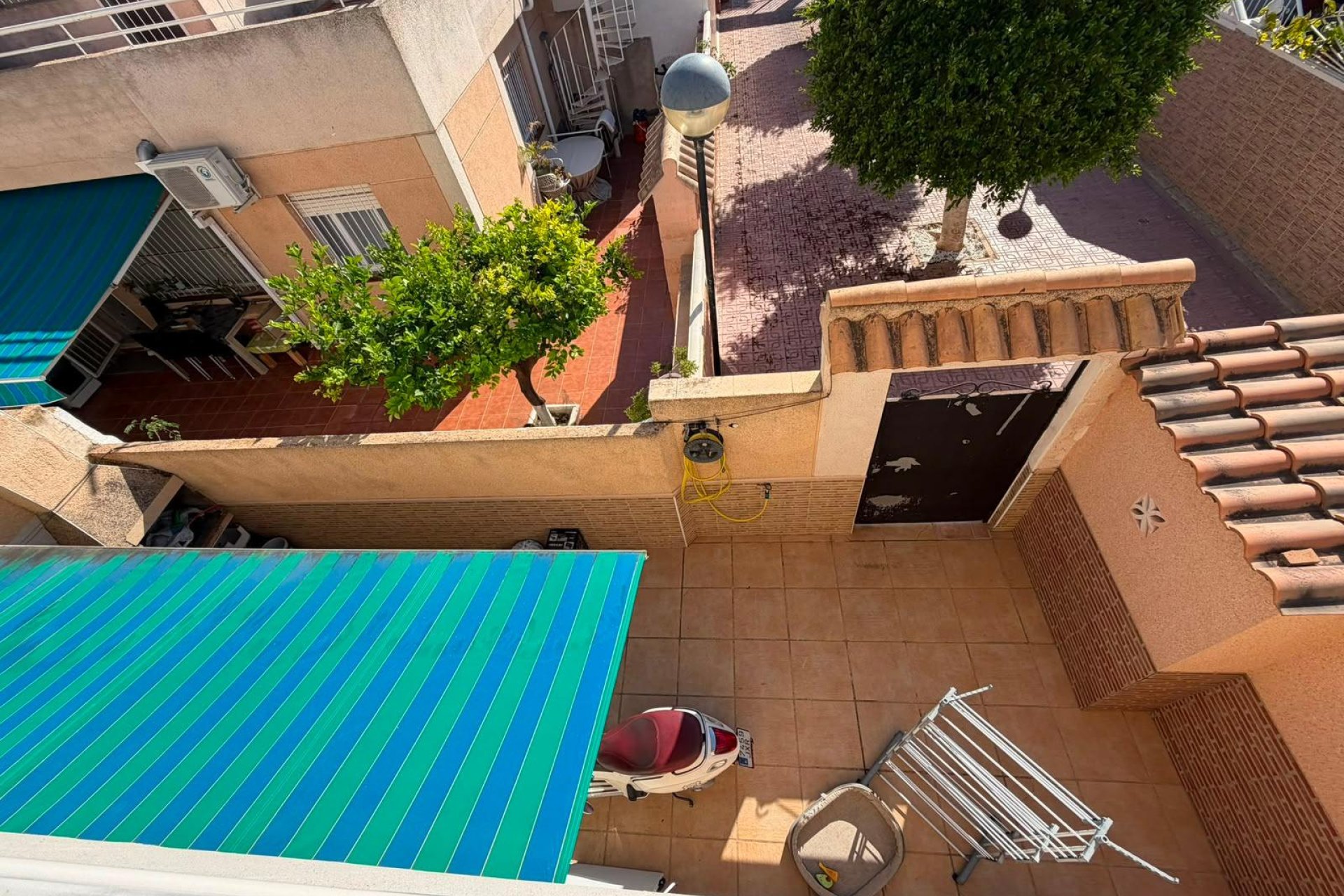 Herverkoop - Quad House -
Torrevieja - Carrefour