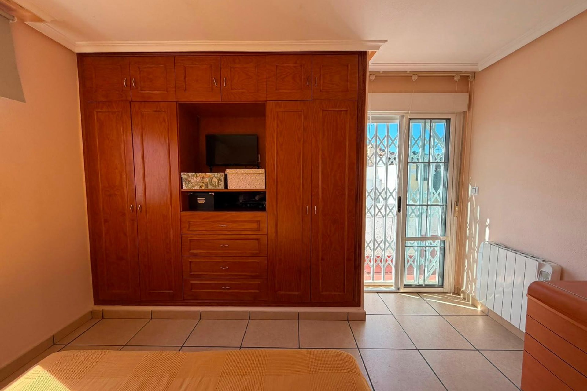 Herverkoop - Quad House -
Torrevieja - Carrefour