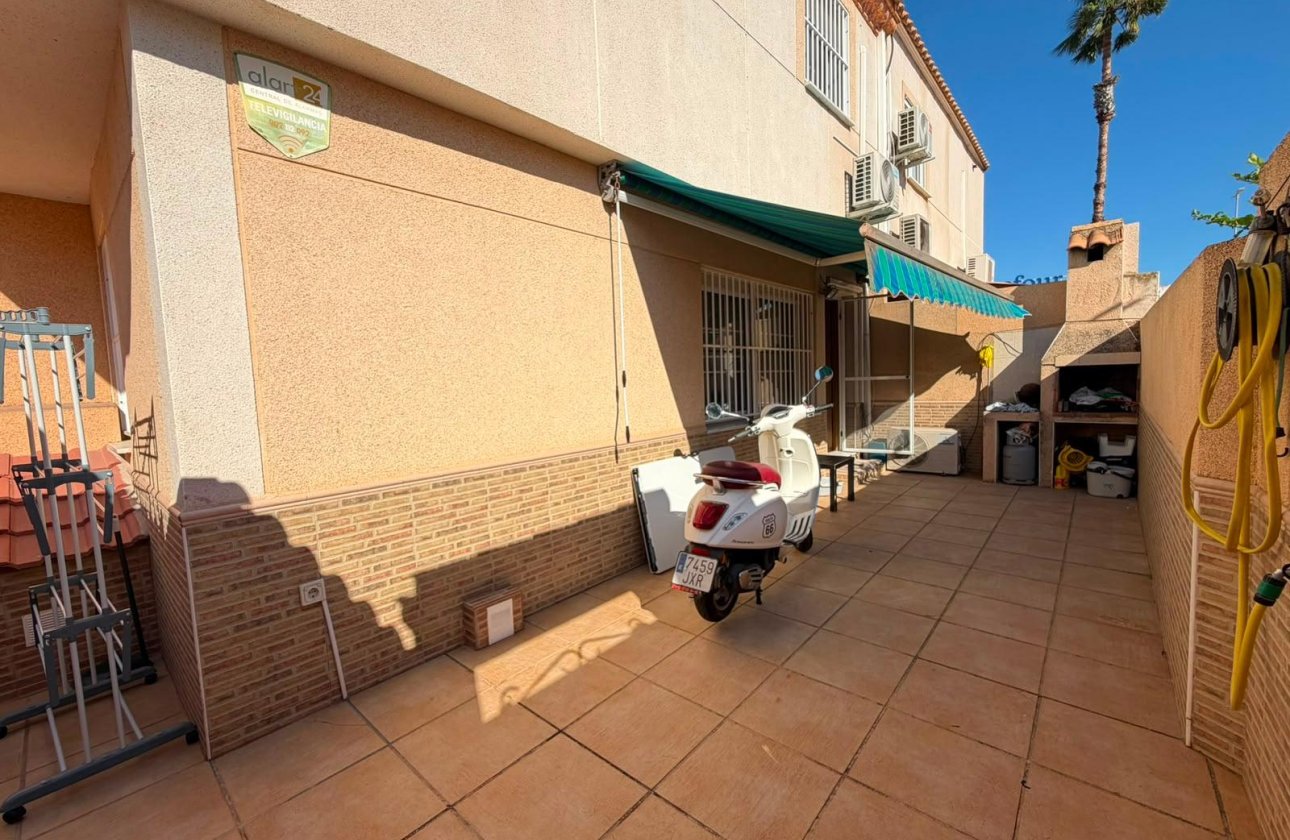 Herverkoop - Quad House -
Torrevieja - Carrefour