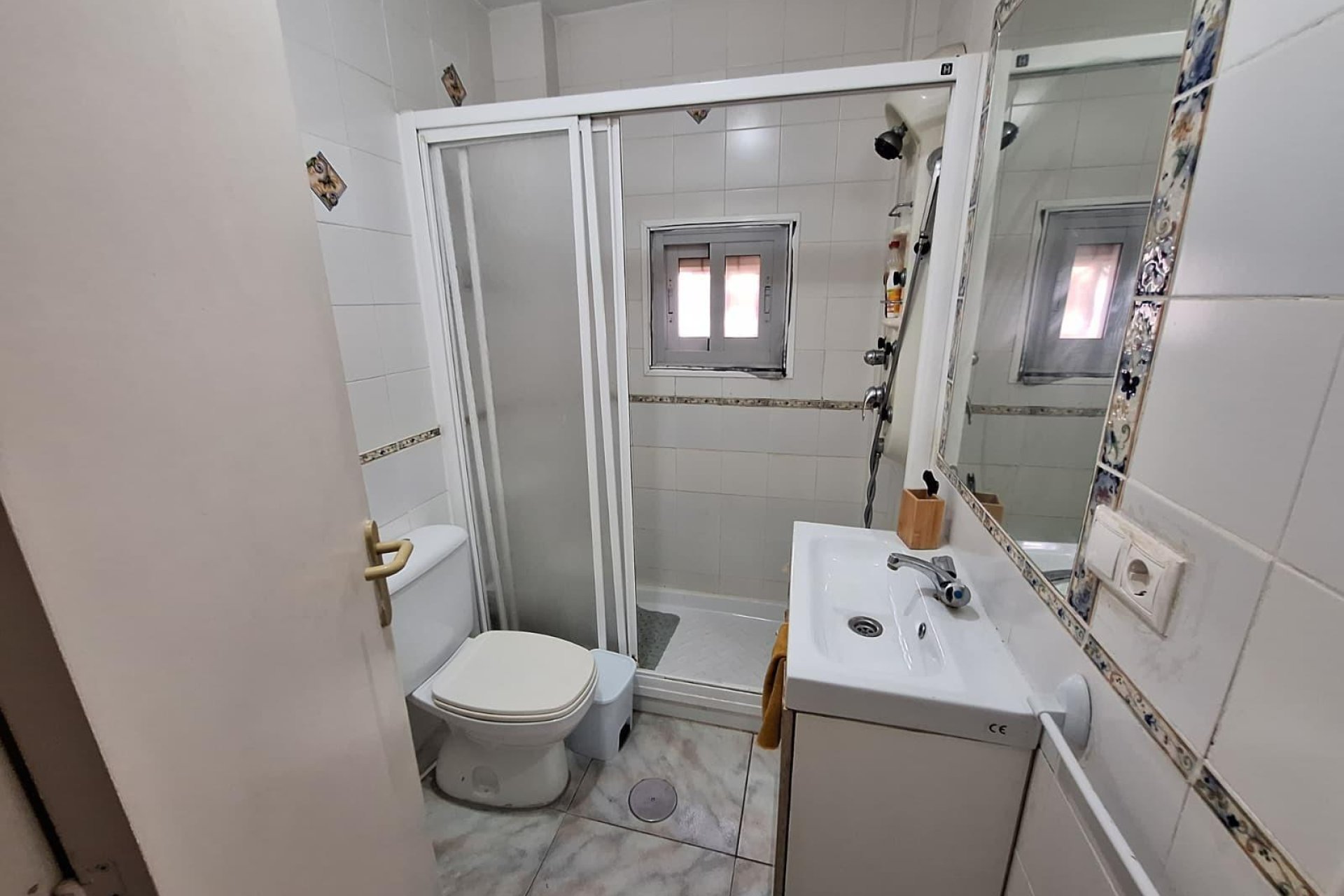 Herverkoop - Quad House -
Torrevieja - Carrefour