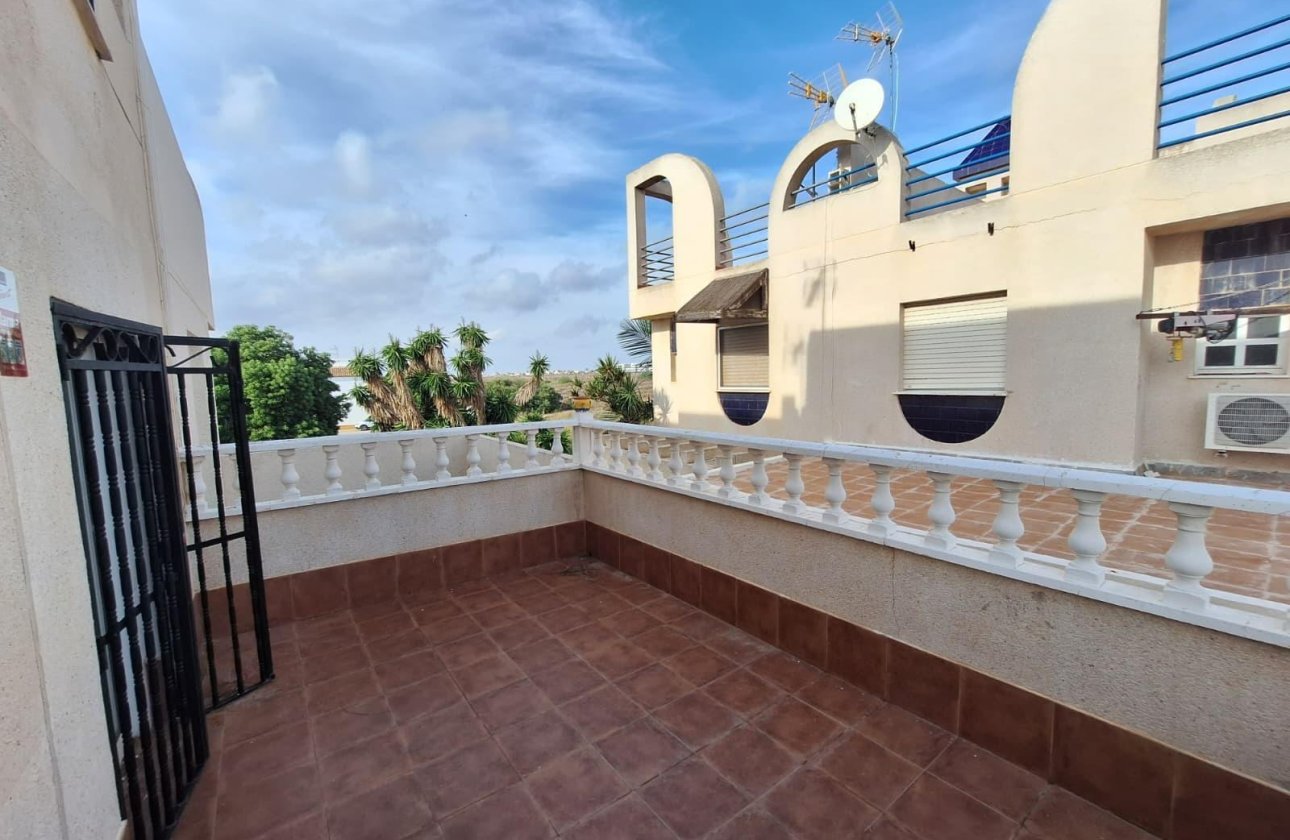 Herverkoop - Quad House -
Torrevieja - Carrefour