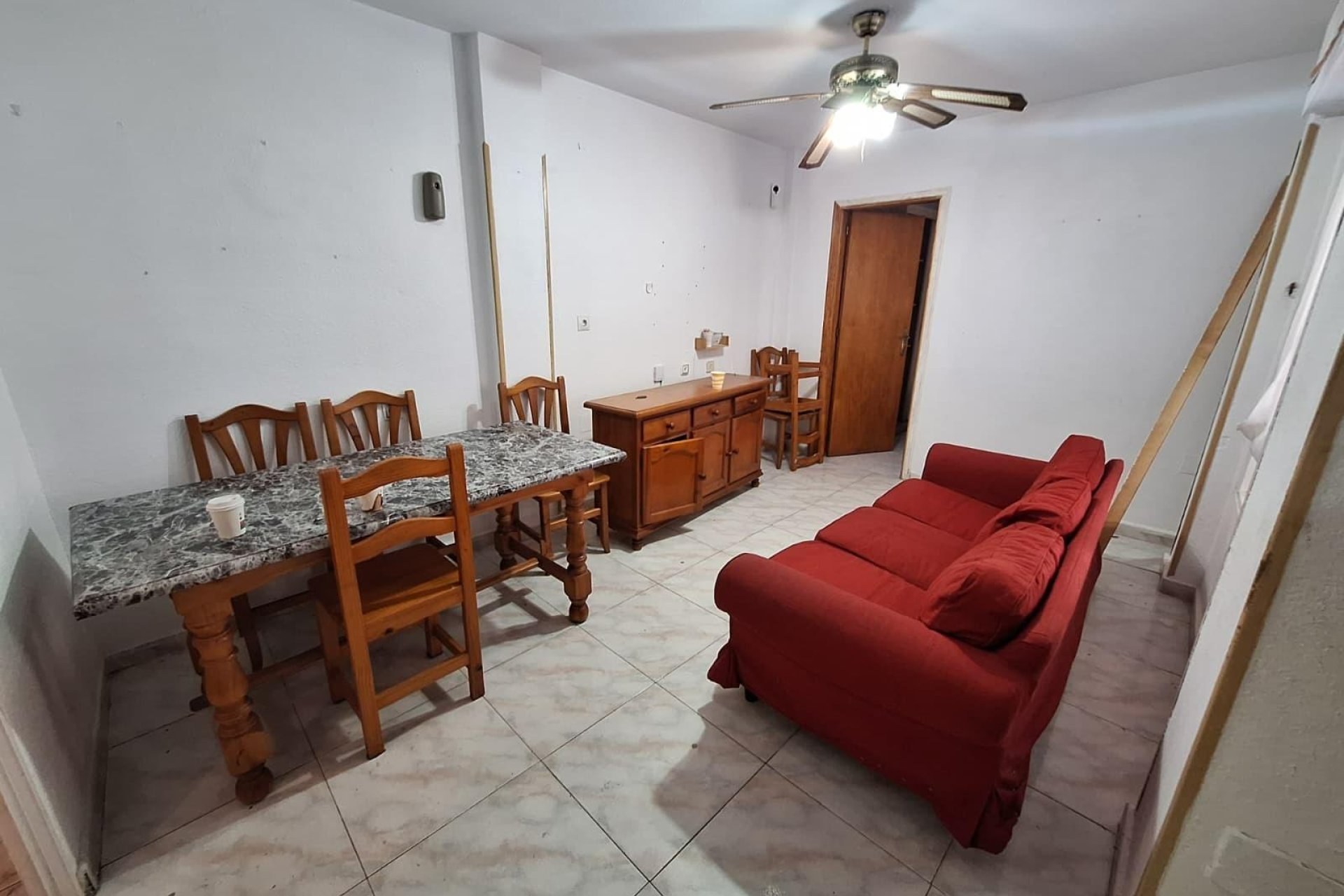 Herverkoop - Quad House -
Torrevieja - Carrefour