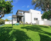 Herverkoop - Quad House -
Torrevieja - Costa Blanca