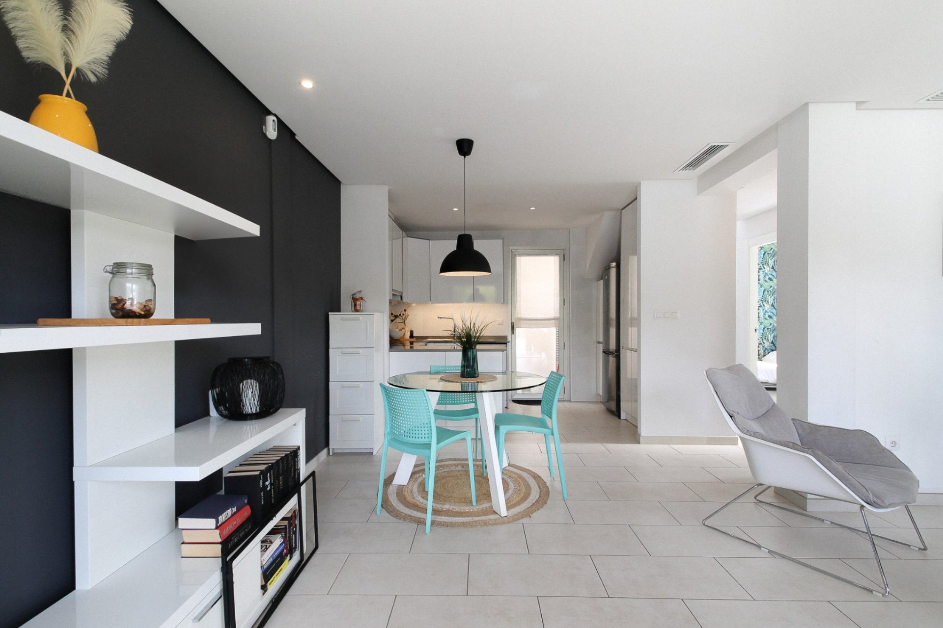 Herverkoop - Quad House -
Torrevieja - Costa Blanca