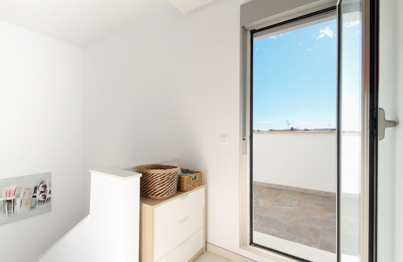 Herverkoop - Quad House -
Torrevieja - Costa Blanca