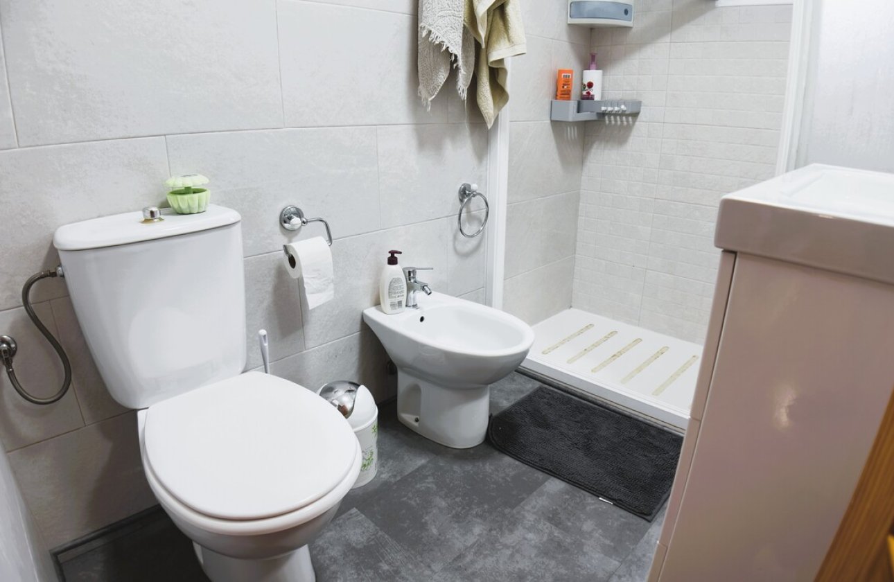 Herverkoop - Quad House -
Torrevieja - Costa Blanca