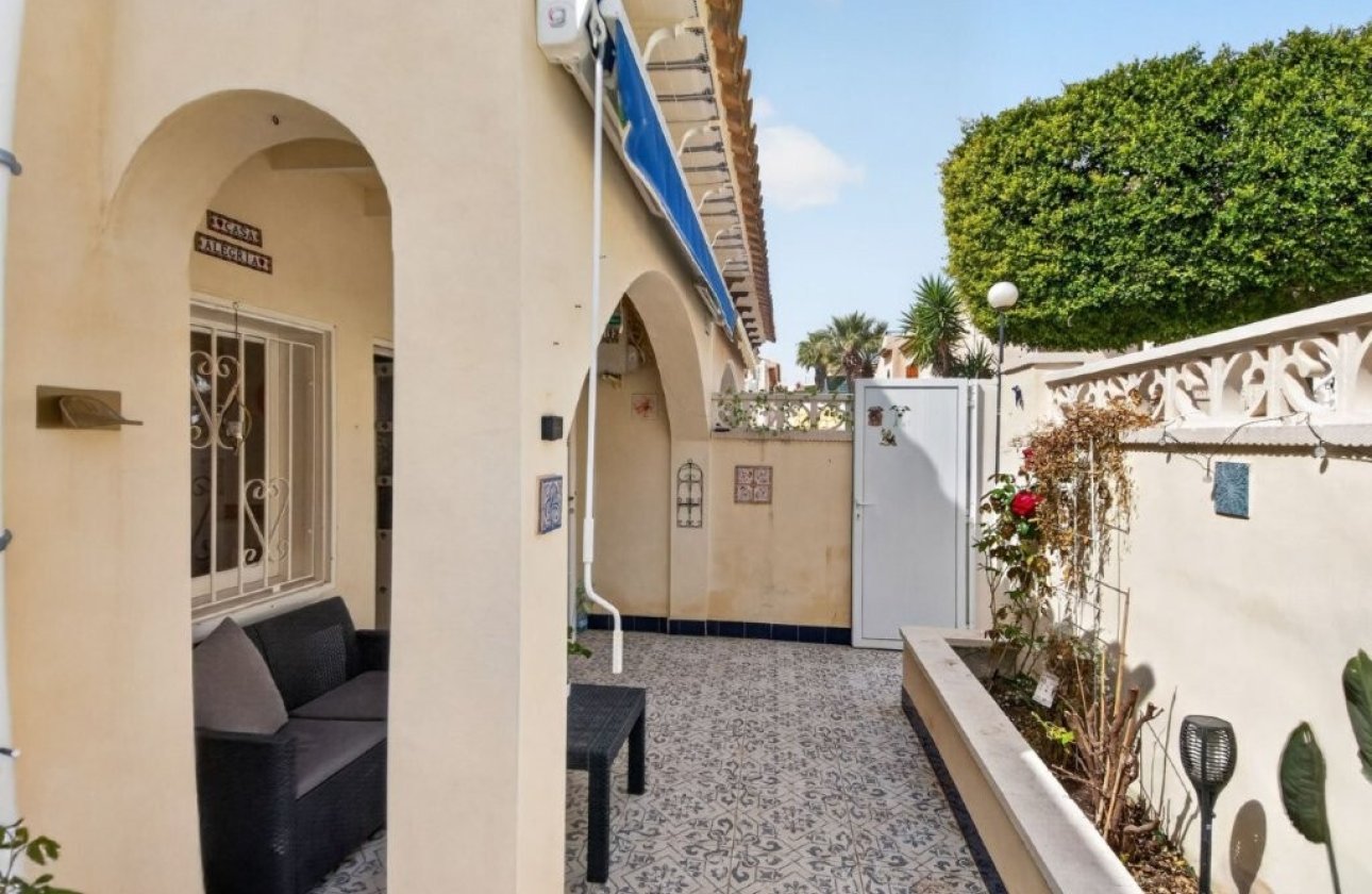 Herverkoop - Quad House -
Torrevieja - Los Altos