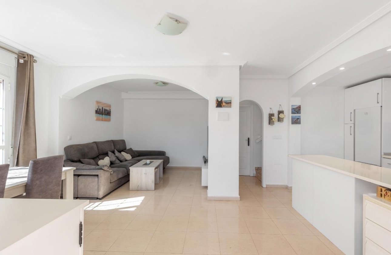 Herverkoop - Semi Detached -
Cabo Roig - Lomas de Cabo Roig