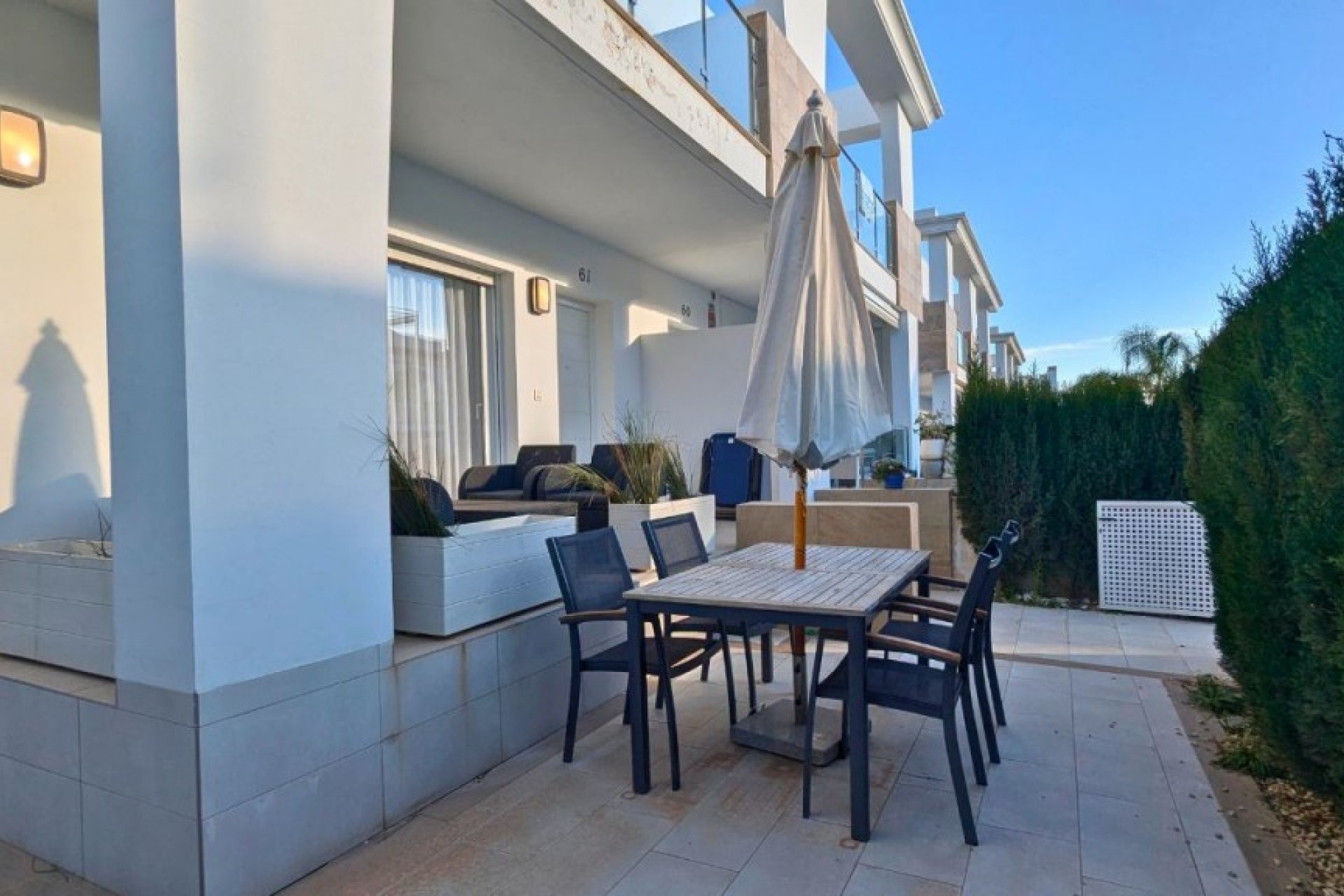 Herverkoop - Semi Detached -
Ciudad Quesada - Costa Blanca