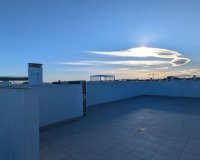 Herverkoop - Semi Detached -
Ciudad Quesada - Costa Blanca