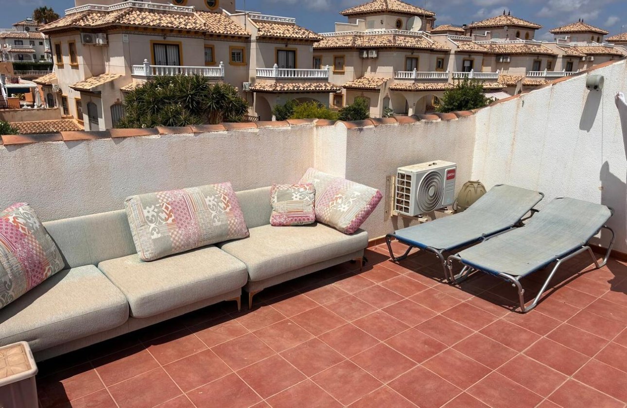 Herverkoop - Semi Detached -
Lomas de Caboroig - Costa Blanca