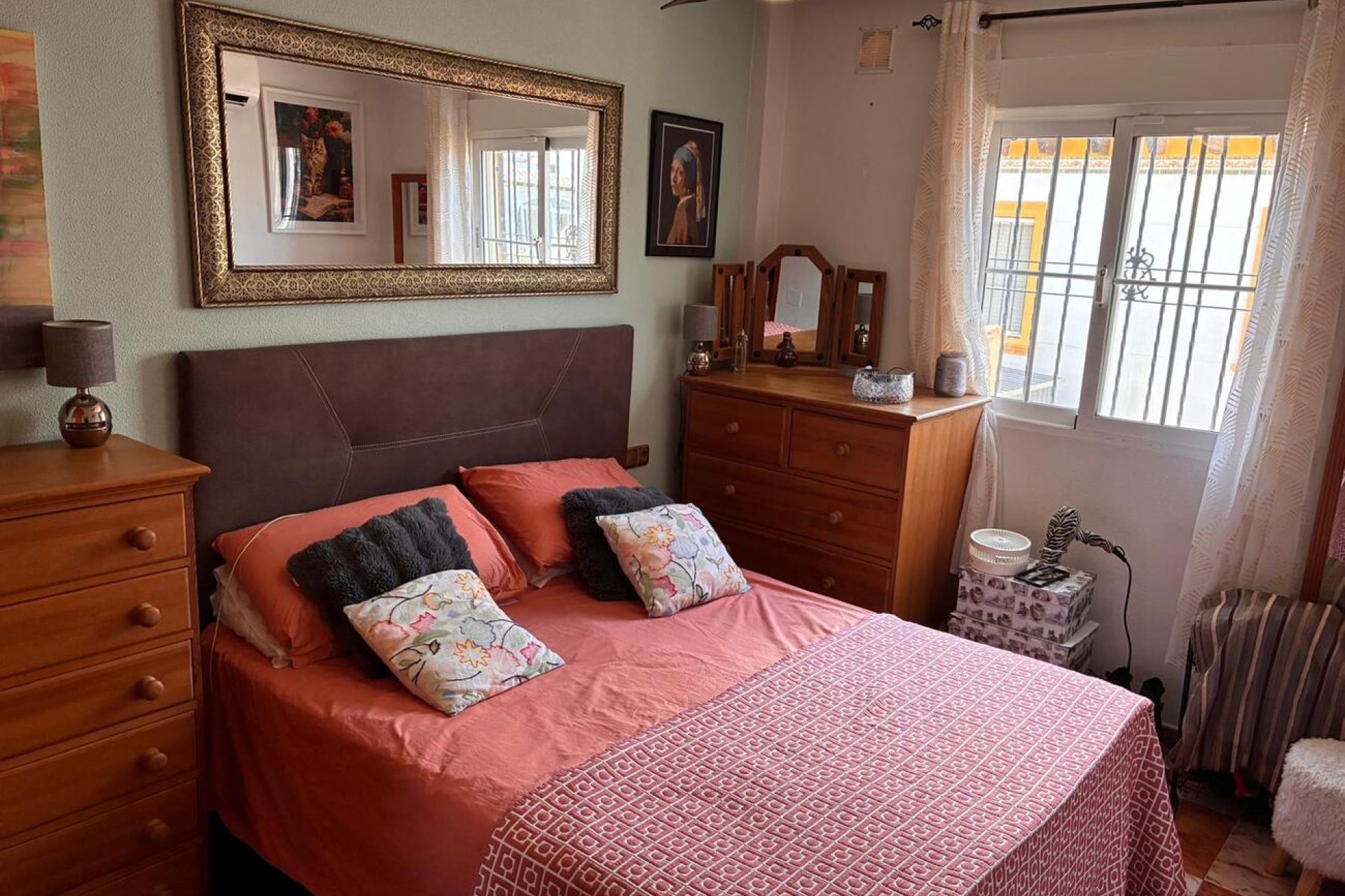 Herverkoop - Semi Detached -
Lomas de Caboroig - Costa Blanca