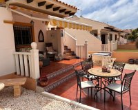 Herverkoop - Semi Detached -
Lomas de Caboroig - Costa Blanca