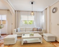 Herverkoop - Semi Detached -
Lomas de Caboroig