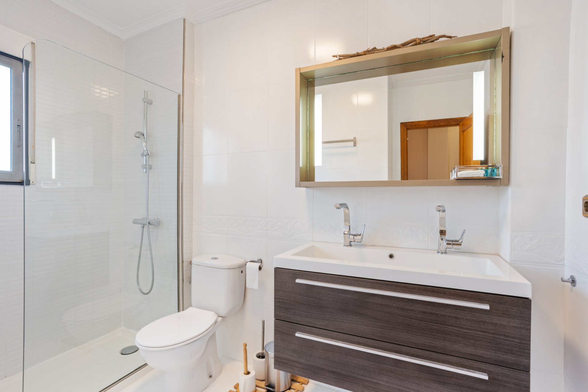 Herverkoop - Semi Detached -
Lomas de Caboroig