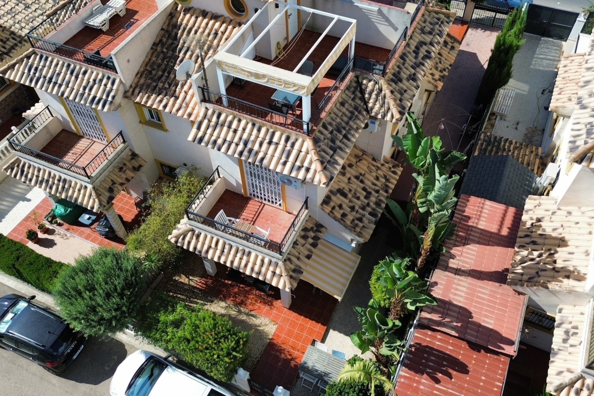 Herverkoop - Semi Detached -
Lomas de Caboroig