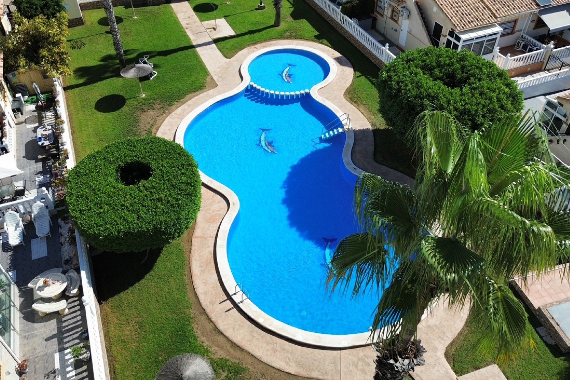 Herverkoop - Semi Detached -
Lomas de Caboroig