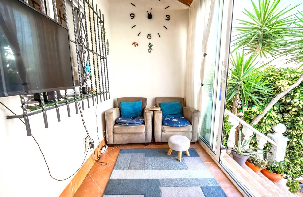 Herverkoop - Semi Detached -
Los Altos - Res Valle de los pinos