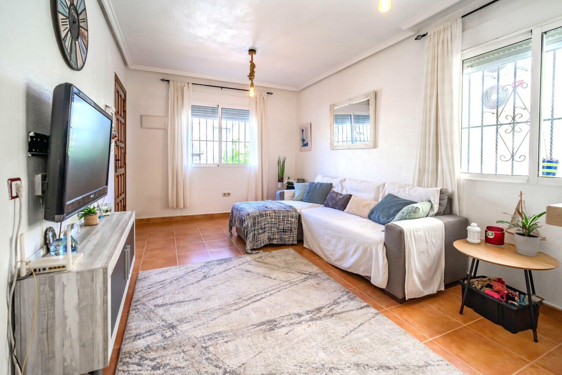Herverkoop - Semi Detached -
Los Altos - Res Valle de los pinos
