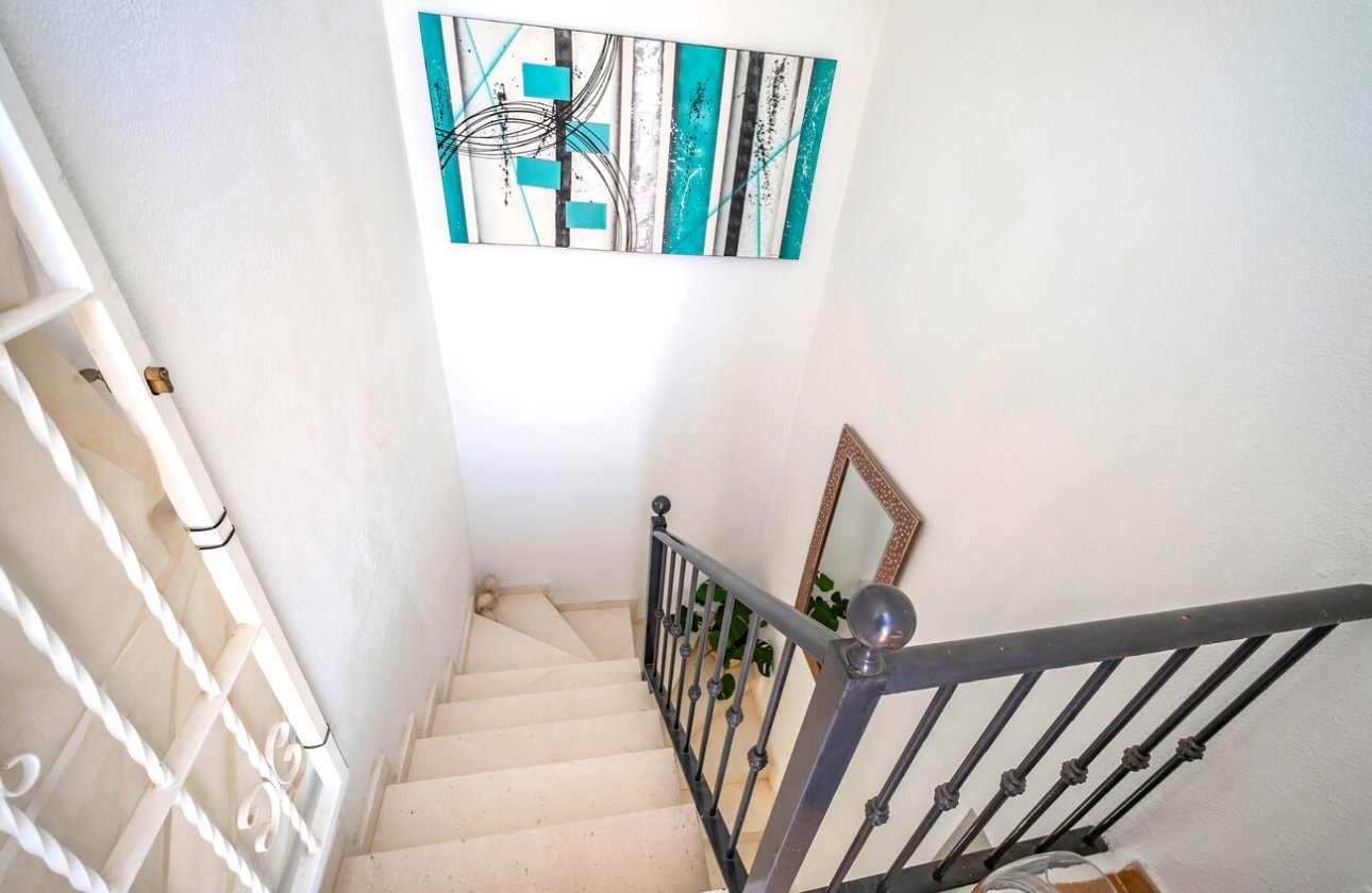 Herverkoop - Semi Detached -
Los Altos - Res Valle de los pinos