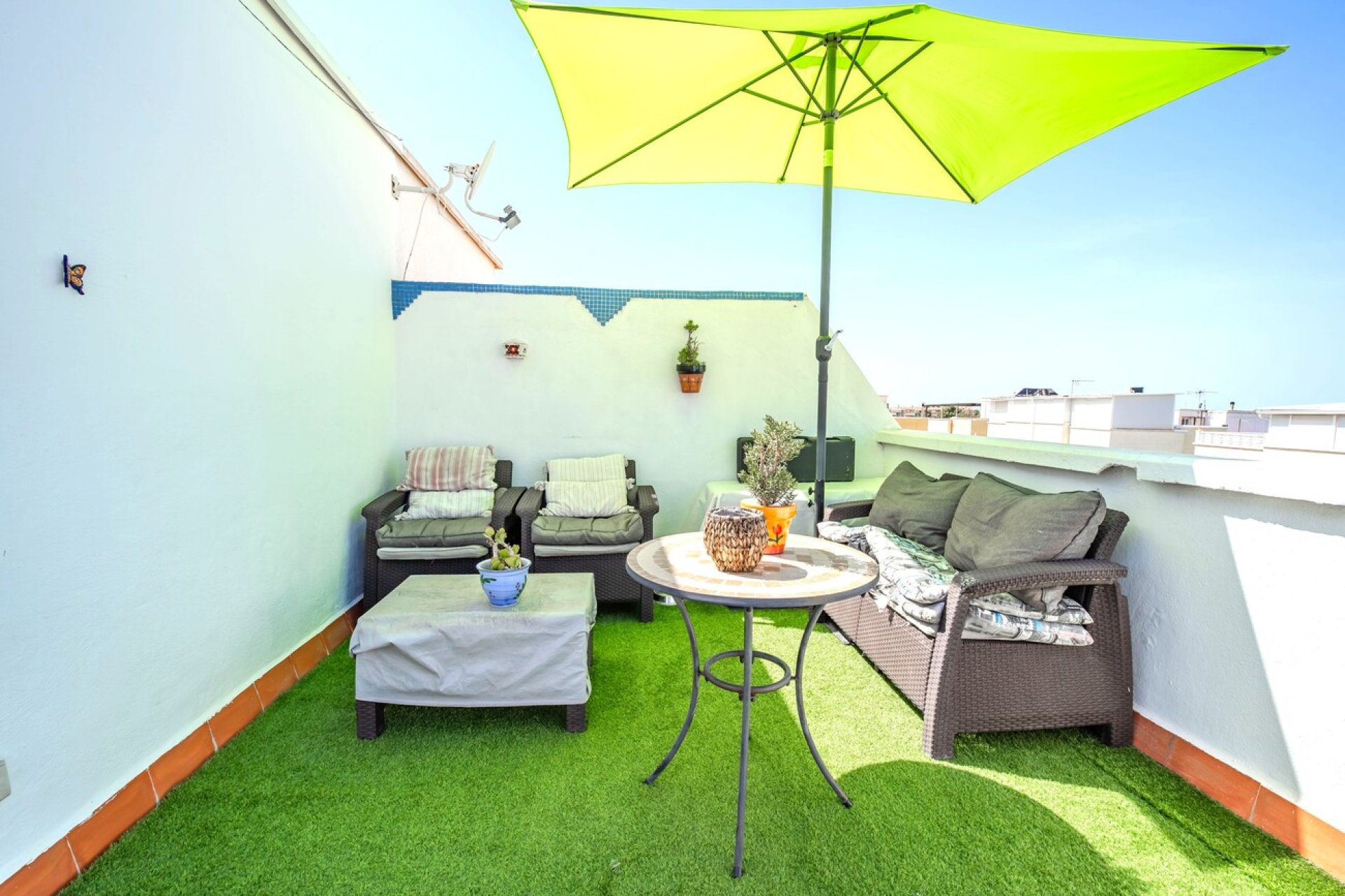 Herverkoop - Semi Detached -
Los Altos - Res Valle de los pinos