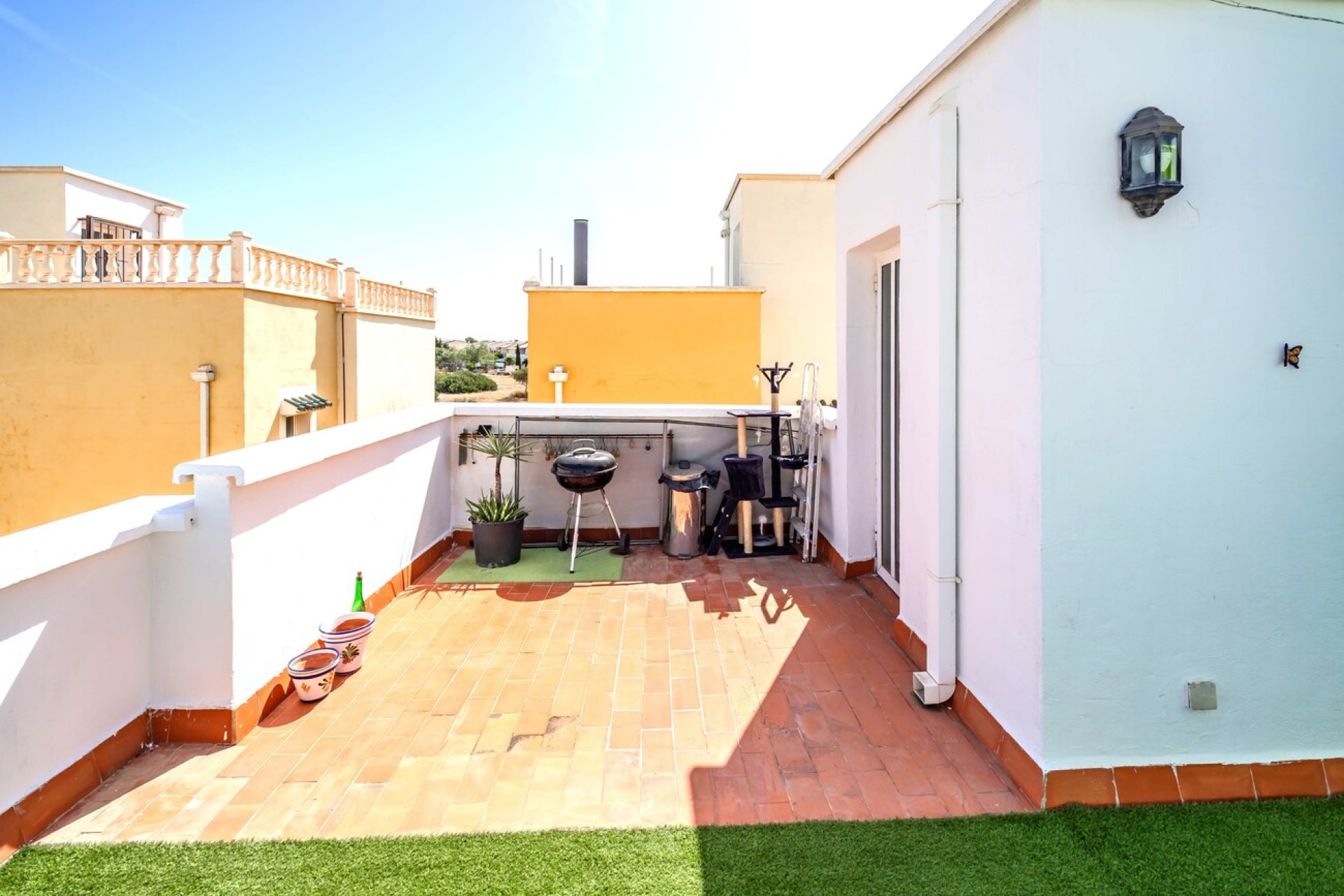 Herverkoop - Semi Detached -
Los Altos - Res Valle de los pinos