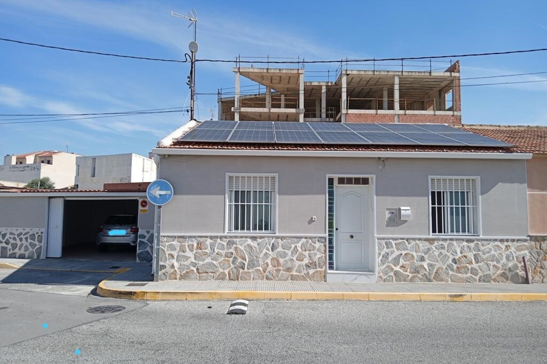 Herverkoop - Semi Detached -
Los Montesinos - PUEBLO CENTRO