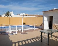 Herverkoop - Semi Detached -
Los Montesinos - PUEBLO CENTRO