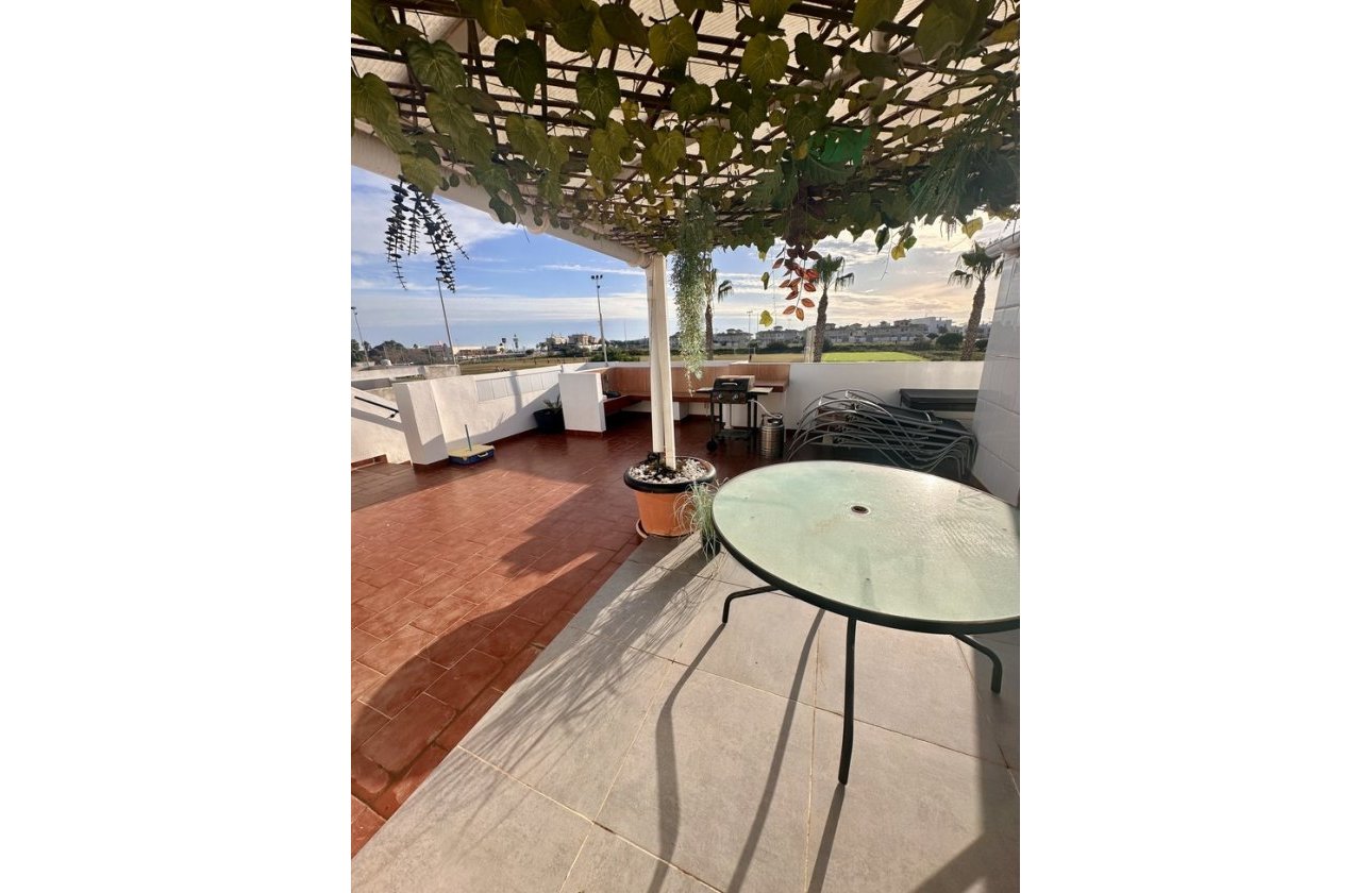 Herverkoop - Semi Detached -
Orihuela Costa - Ciñuelica