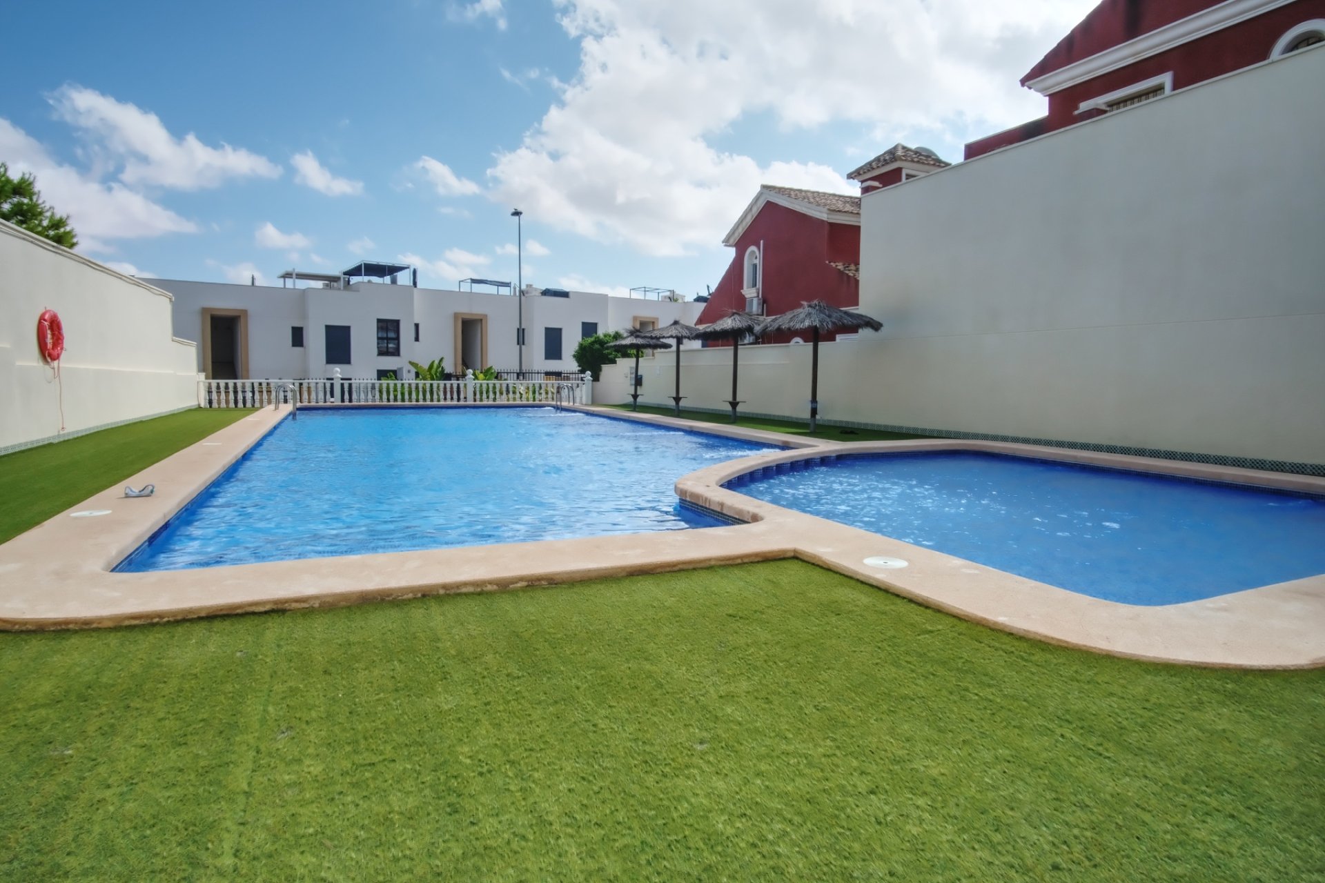 Herverkoop - Semi Detached -
Orihuela Costa - Costa Blanca