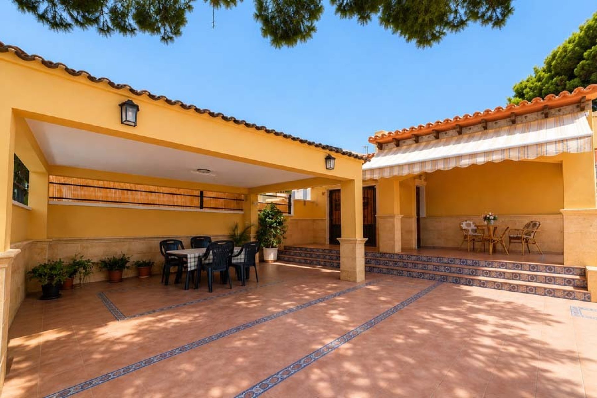 Herverkoop - Semi Detached -
Orihuela Costa - Costa Blanca