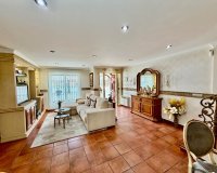 Herverkoop - Semi Detached -
Orihuela Costa - La Zenia