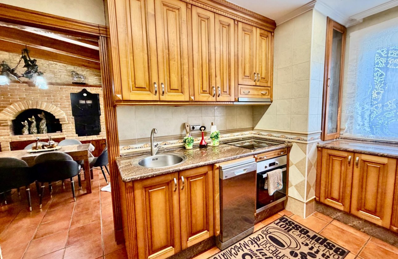 Herverkoop - Semi Detached -
Orihuela Costa - La Zenia