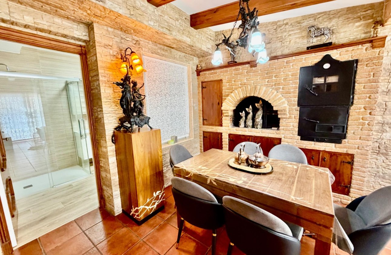 Herverkoop - Semi Detached -
Orihuela Costa - La Zenia