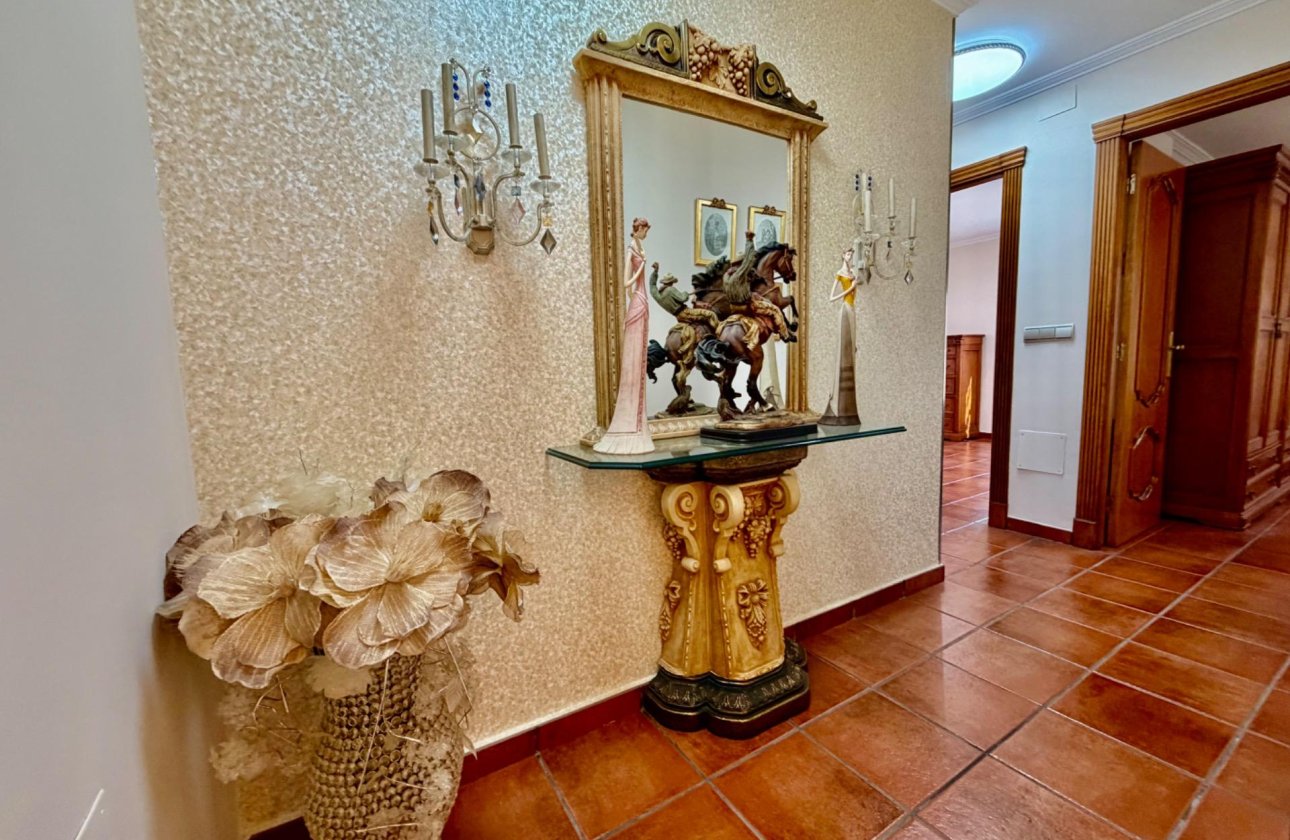 Herverkoop - Semi Detached -
Orihuela Costa - La Zenia