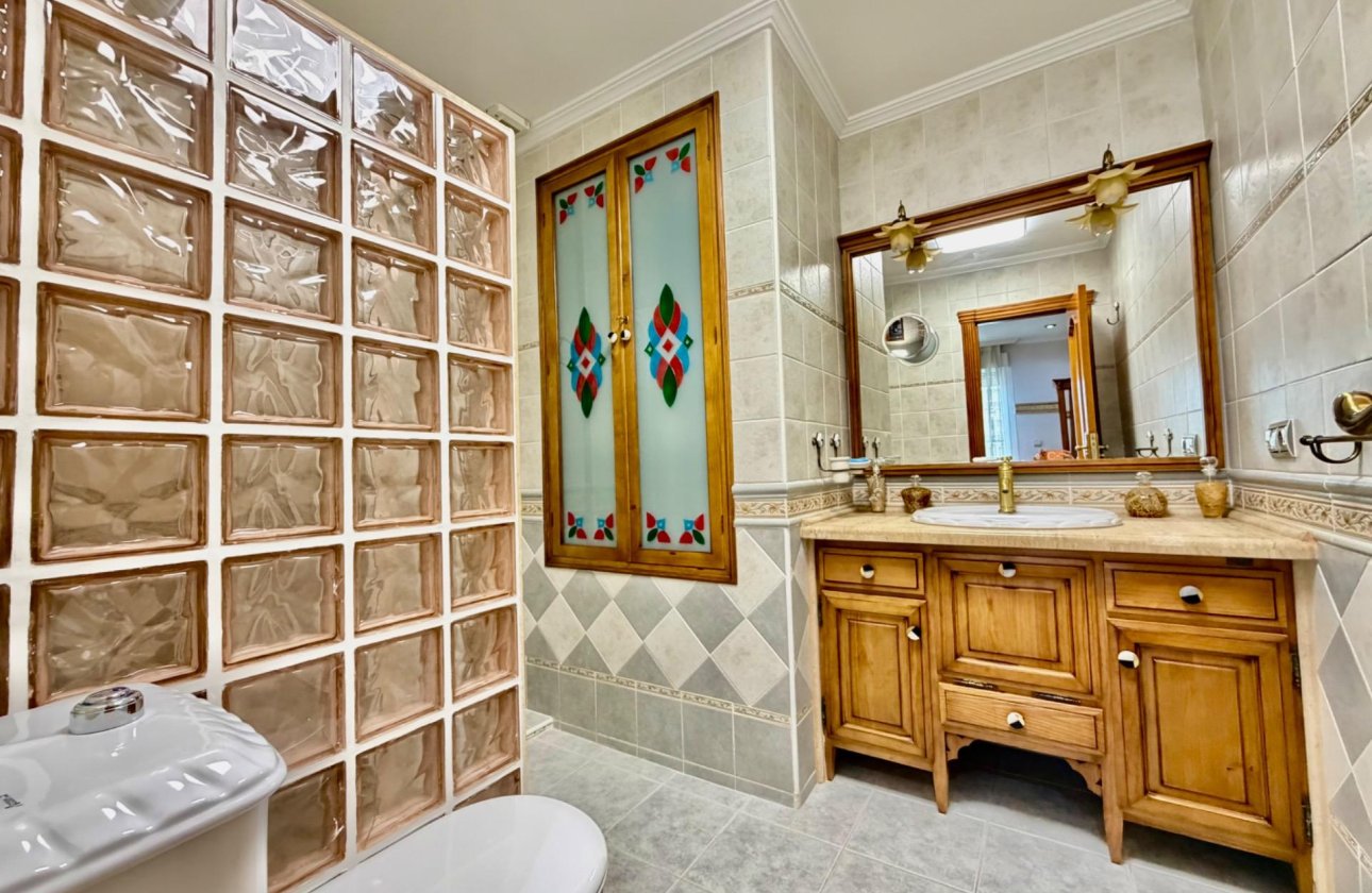 Herverkoop - Semi Detached -
Orihuela Costa - La Zenia