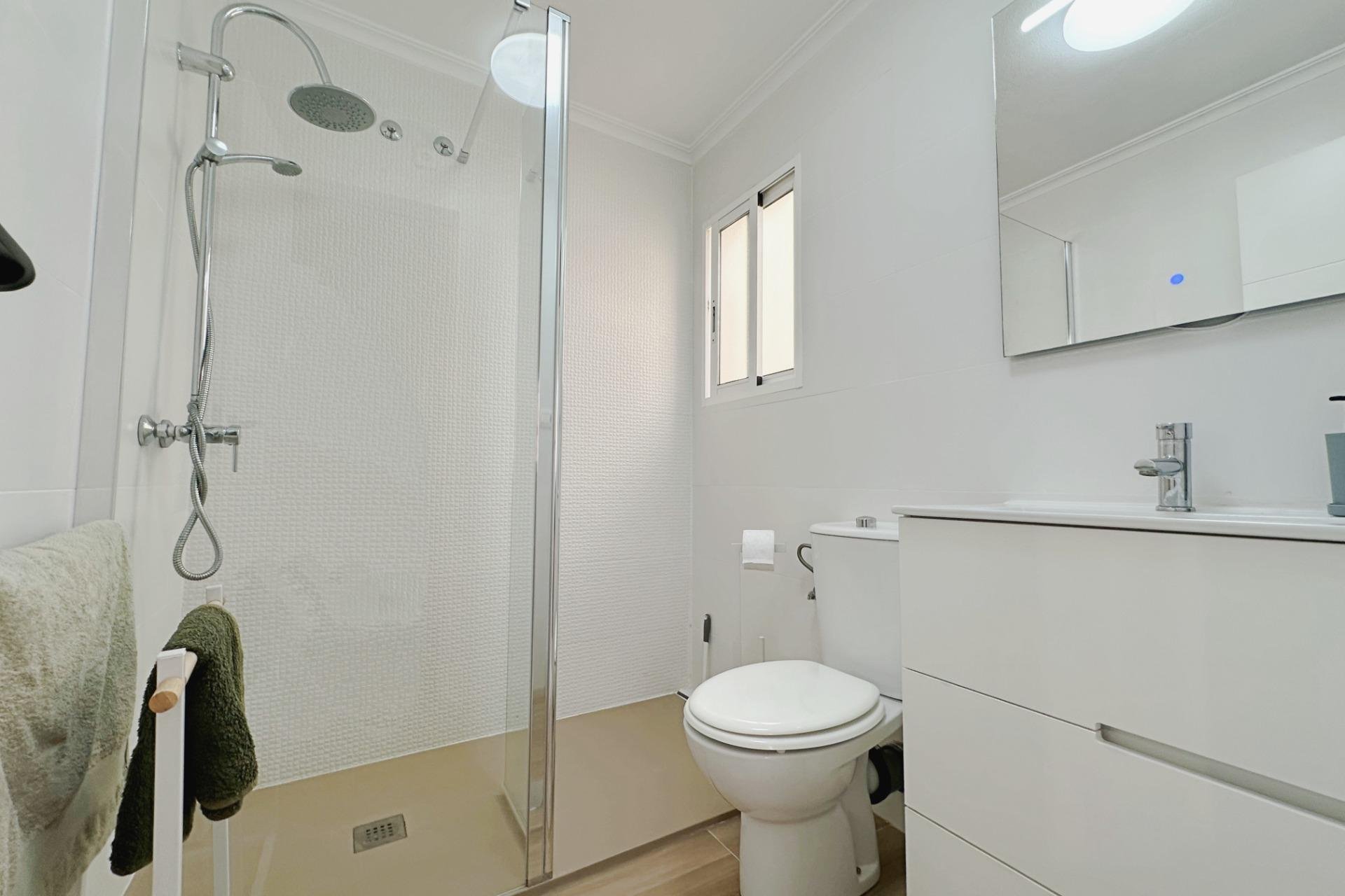 Herverkoop - Semi Detached -
Orihuela Costa - La Zenia
