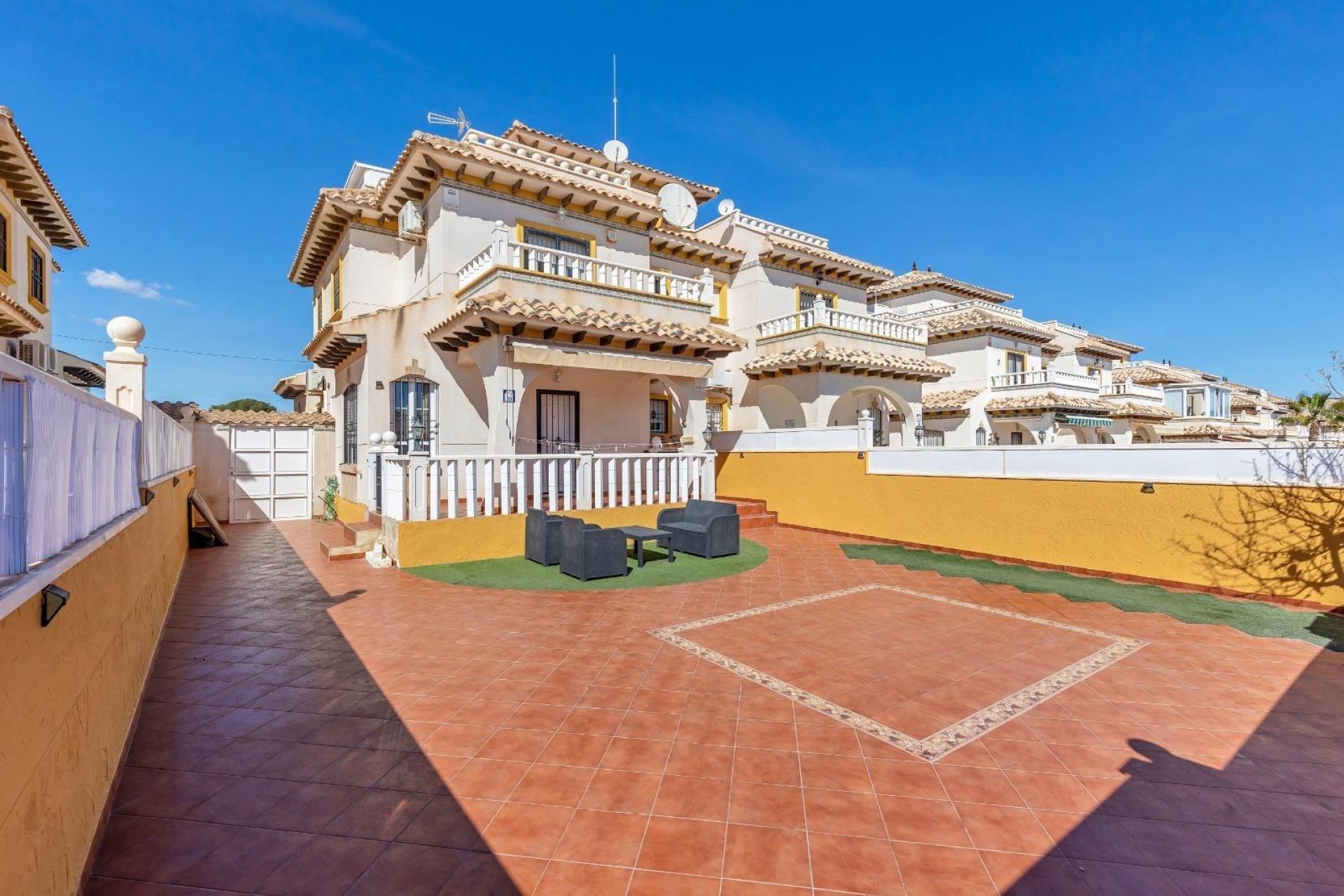 Herverkoop - Semi Detached -
Orihuela Costa - Lomas De Cabo Roig-los Dolses