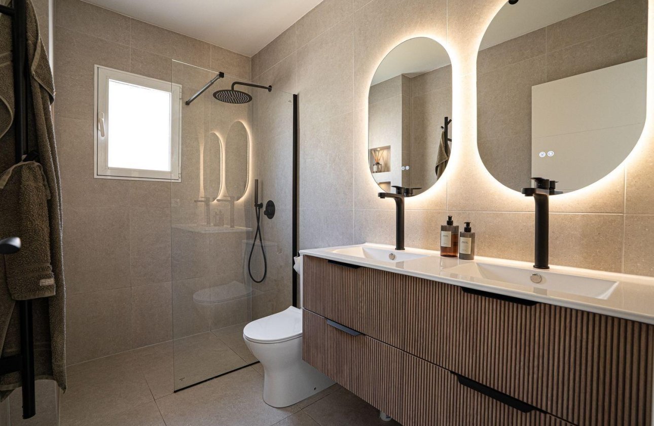 Herverkoop - Semi Detached -
Orihuela Costa - Los Almendros-la Florida