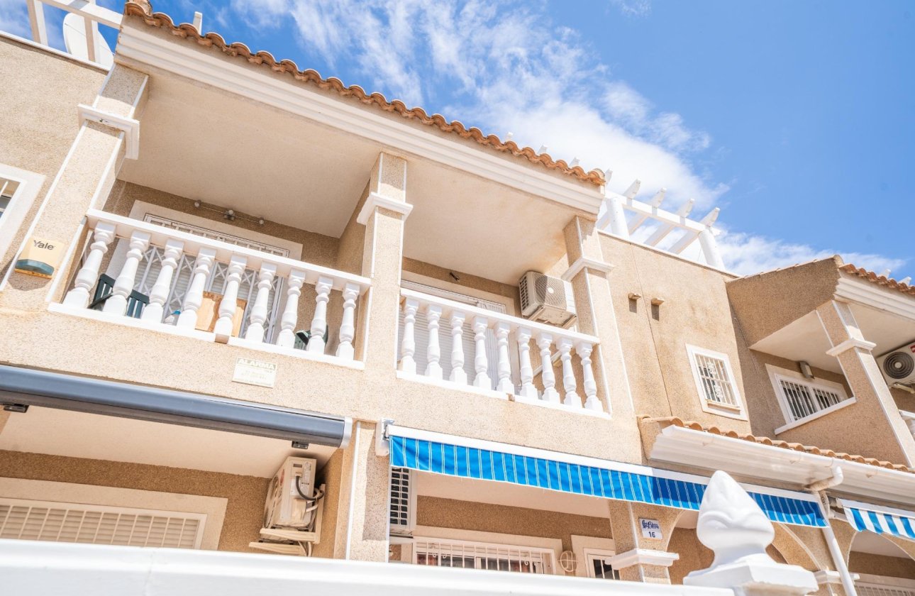 Herverkoop - Semi Detached -
Orihuela Costa - Los Almendros-la Florida