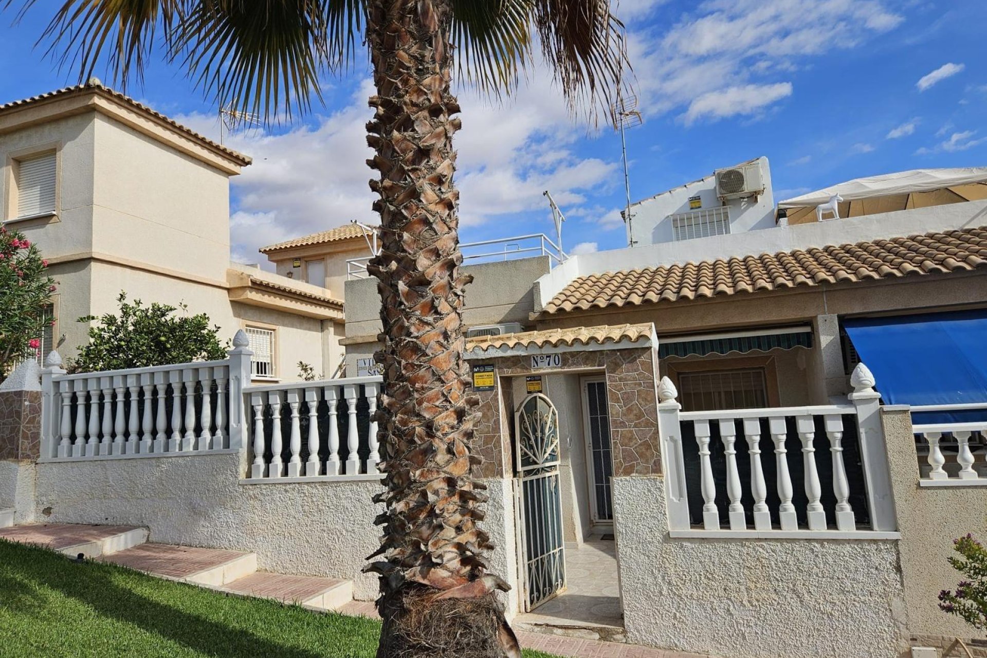 Herverkoop - Semi Detached -
Orihuela Costa - Los Altos