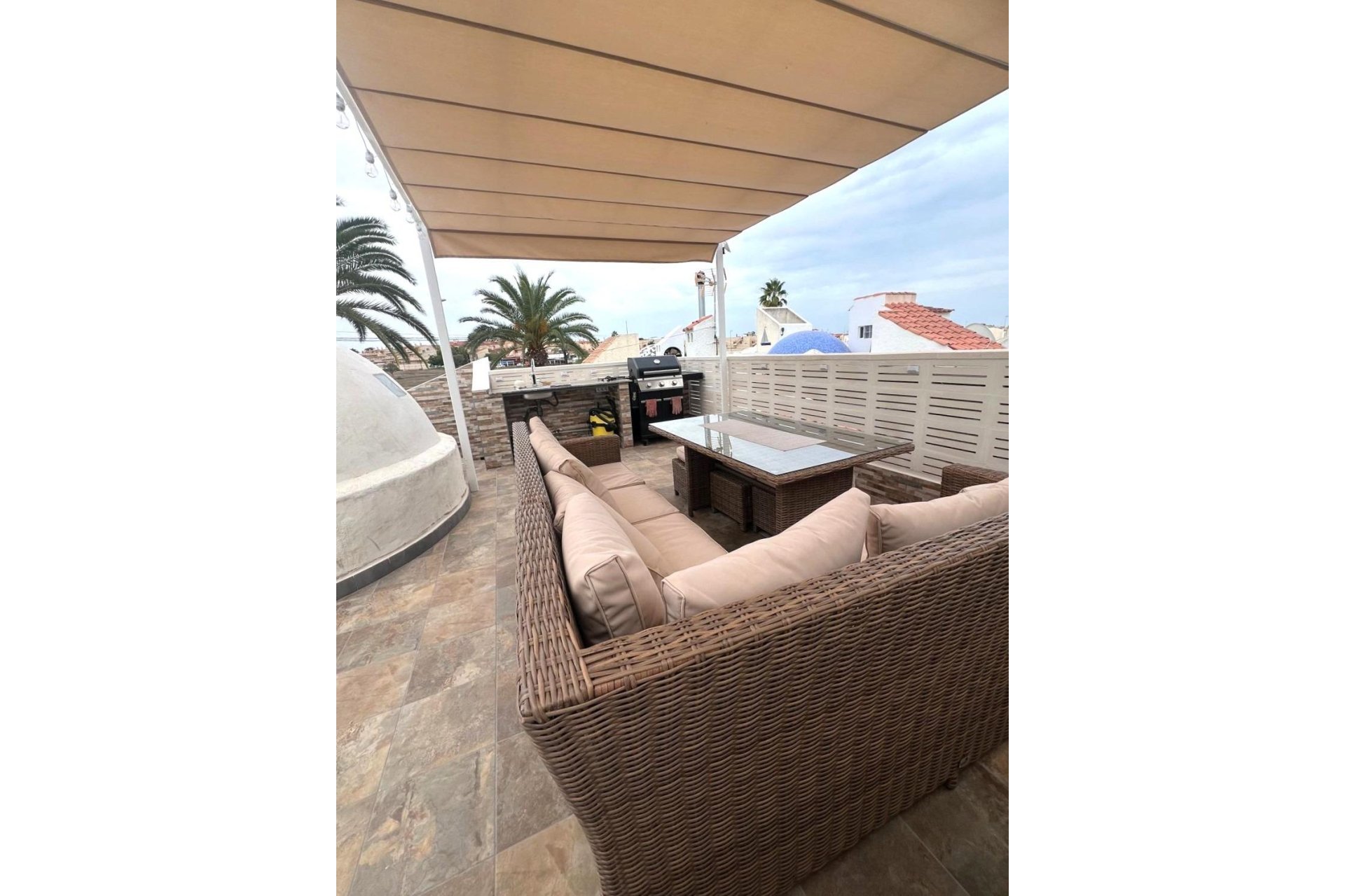 Herverkoop - Semi Detached -
Orihuela Costa - Playa Flamenca