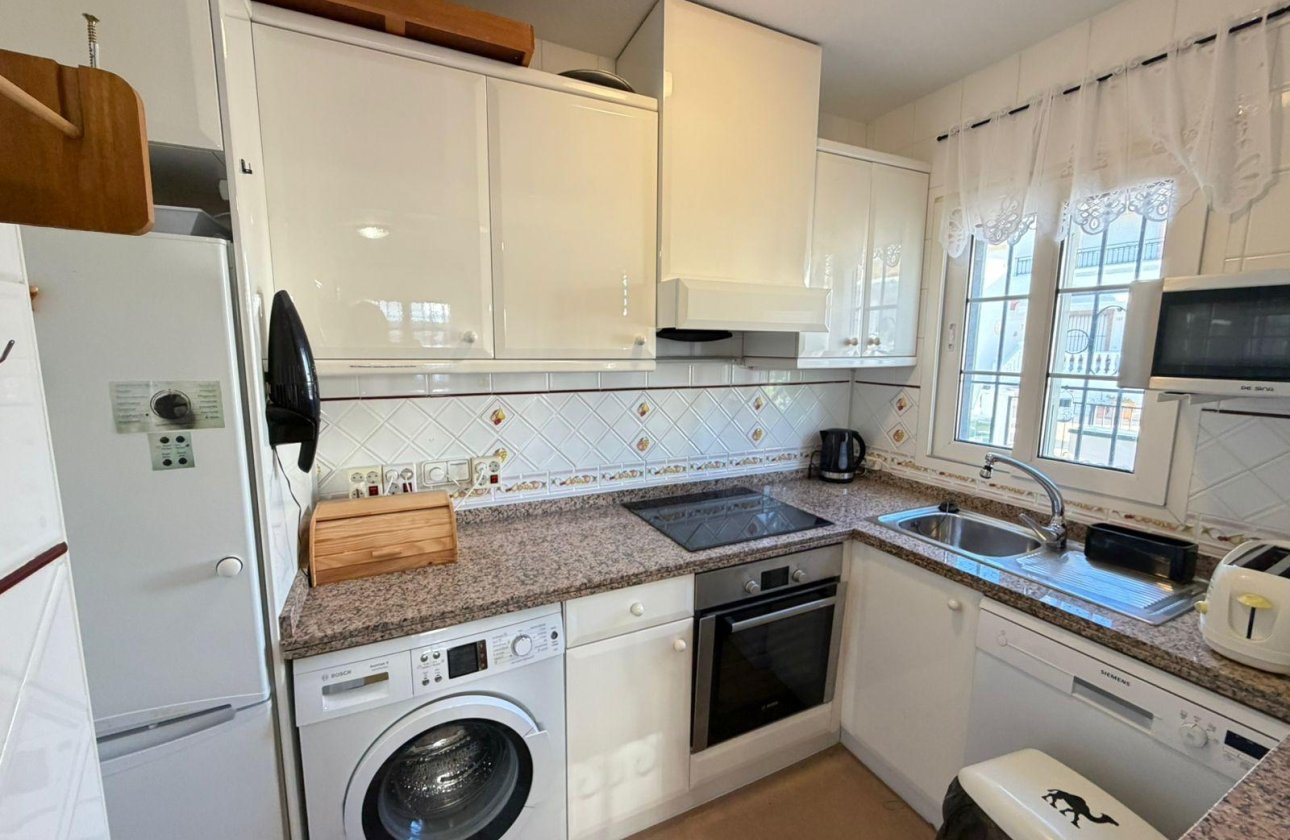 Herverkoop - Semi Detached -
Orihuela Costa - Playa Flamenca