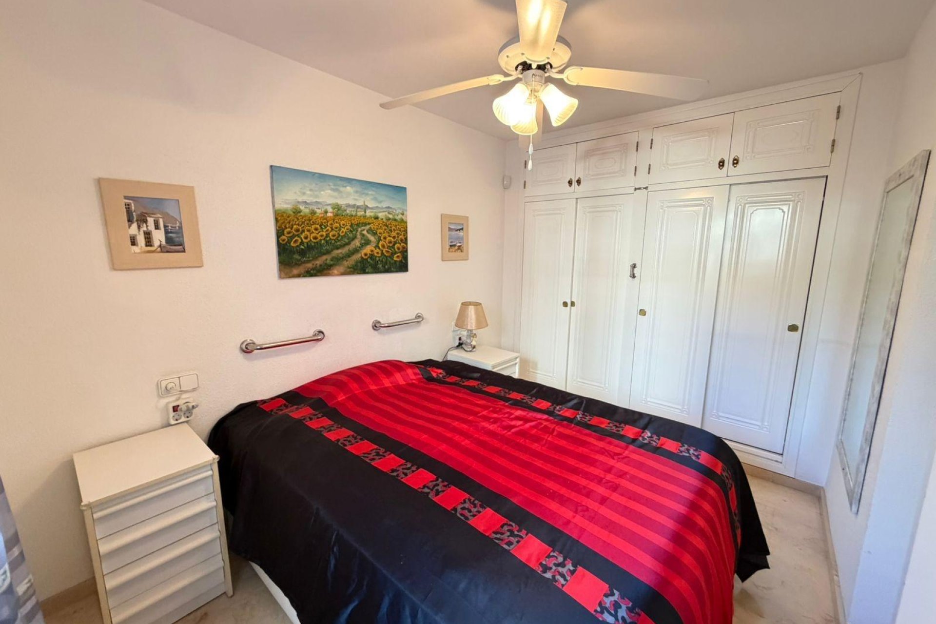 Herverkoop - Semi Detached -
Orihuela Costa - Playa Flamenca