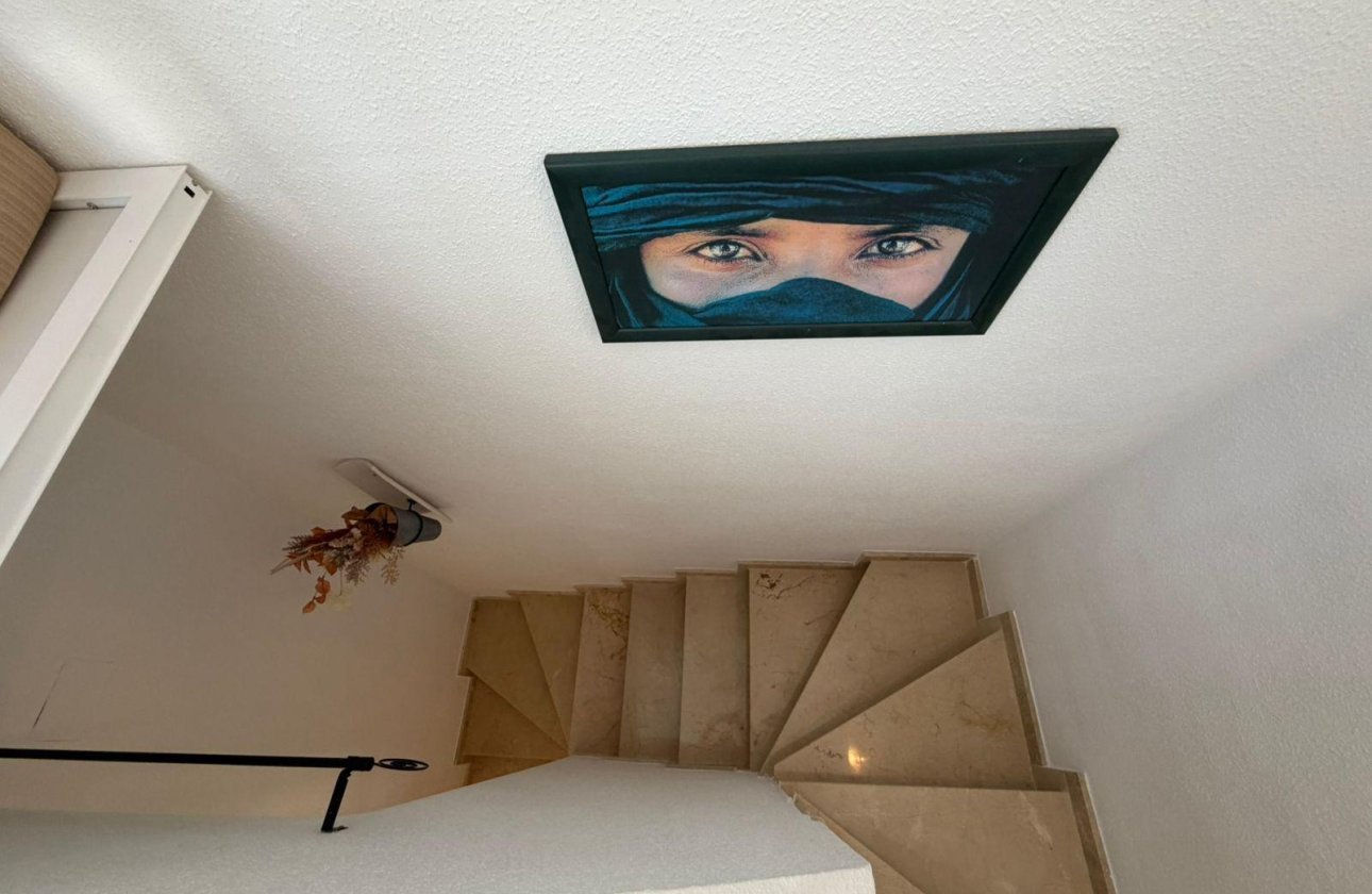 Herverkoop - Semi Detached -
Orihuela Costa - Playa Flamenca