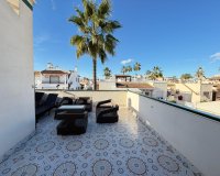 Herverkoop - Semi Detached -
Orihuela Costa - Playa Flamenca